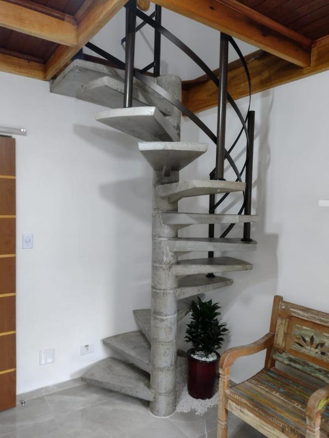 Apto Duplex Com Mezanino *